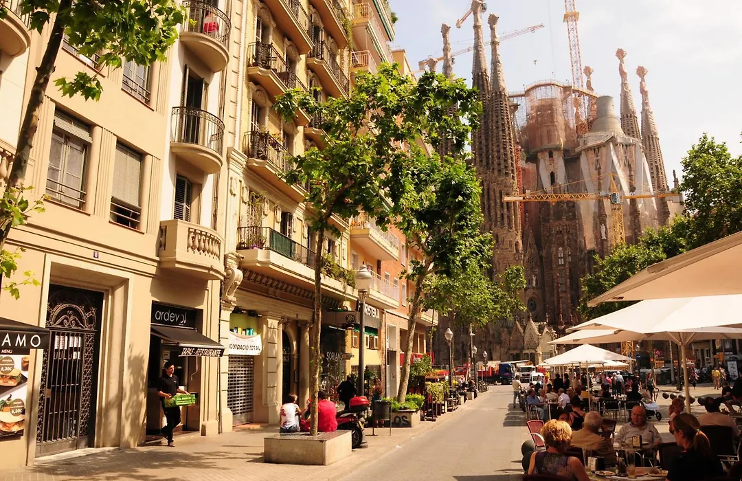 Gaudi Sagrada Familia-1